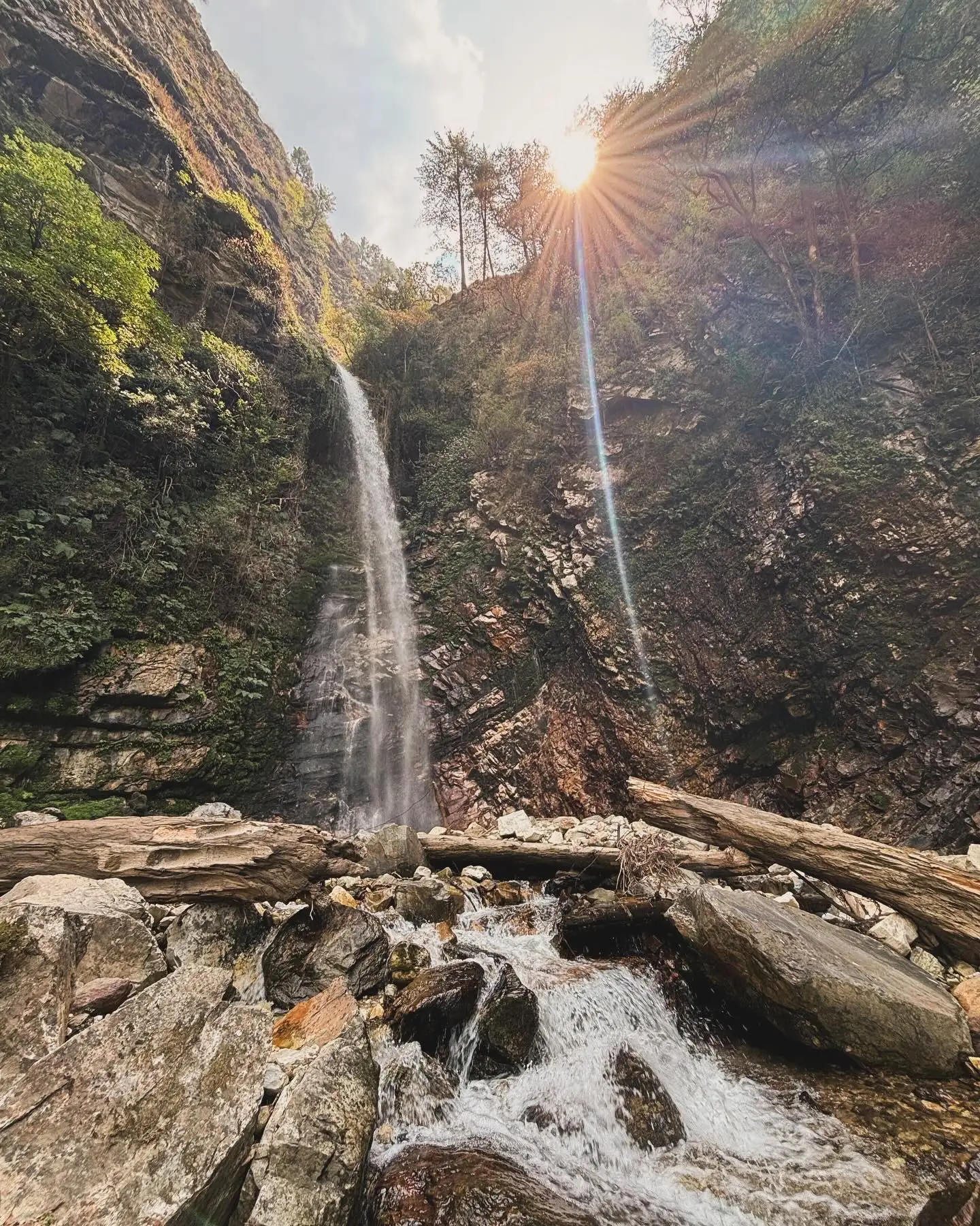Chhoie Waterfall near Gushaini