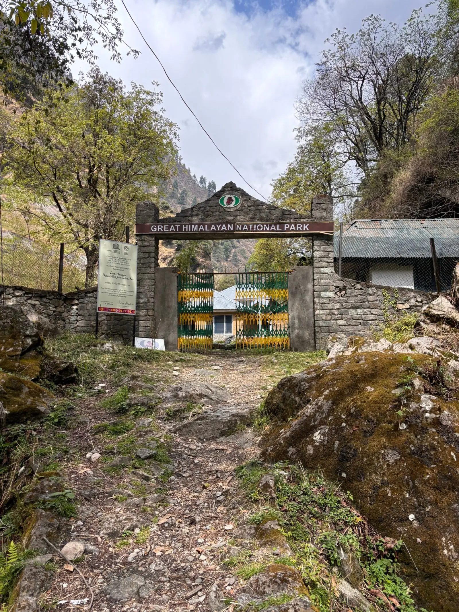 Entrance gate of the Great Himalayan National Park